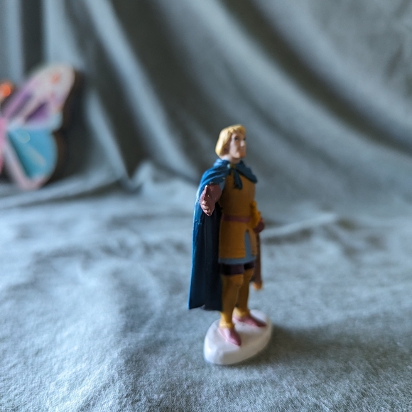 Disney Phoebus Hunchback Of Notre Dame Figure 3" Toy Mattel Action Figurine Guy - Picture 3 of 12